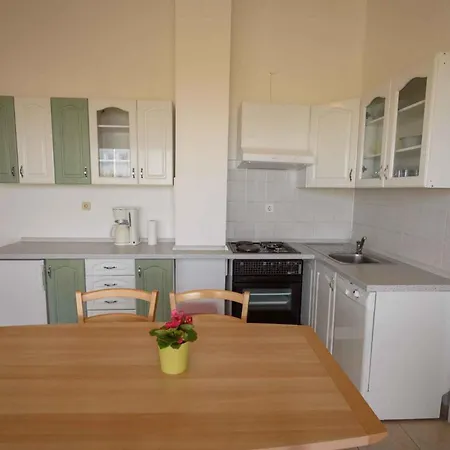 Apartamento 12 Kožino