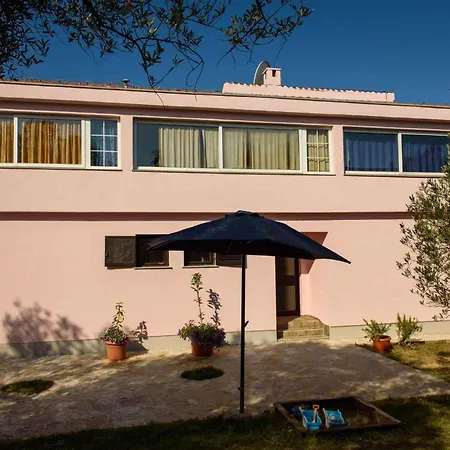 Apartamento 12