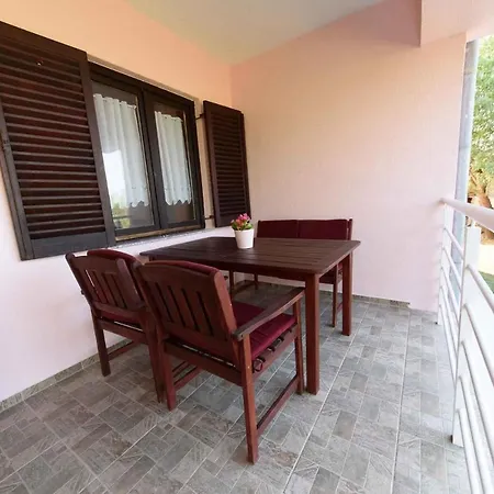 12 Appartement Kožino