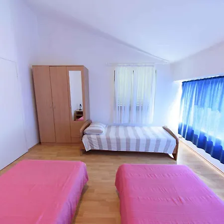 12 Kožino