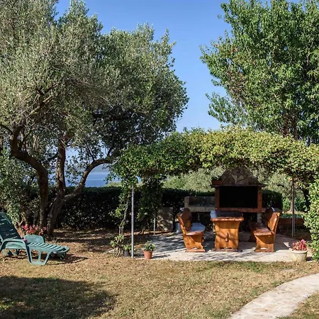 Appartement 12 *